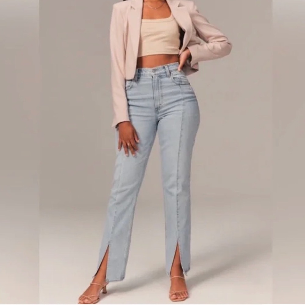 Abercrombie & Fitch Curve Love Skinny High Rise Split Denim - Size 28/6